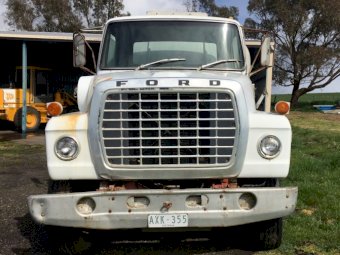 Ford Farm Truck with 18,000 Aluminium Water Tank - ONO