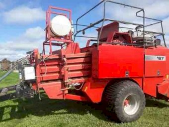 2005 Massey Ferguson 187 Large Square Baler