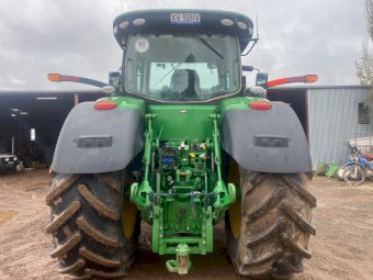 2017 John Deere 7230R Tractor