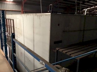 MAKE ME AN OFFER   Cool room