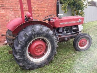 Massey Ferguson 135