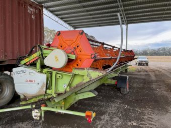 2008 36 ft Claas Vario 716 Front with low speed Comb Trailer