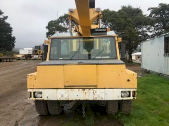 1996 Linmac 12 tonne Franna Crane