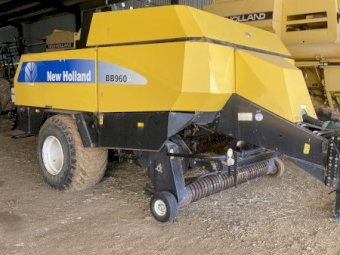 New Holland BB960 A 8x4x3 Baler