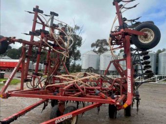 40' Morris Concept 2000 Seeder Bar