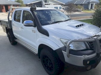 2015 Toyota SR5 Hilux 4X4 Dual Cab Ute