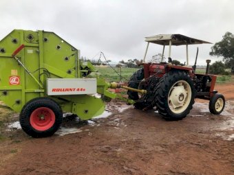 Claas Rollant 44S Round Baler