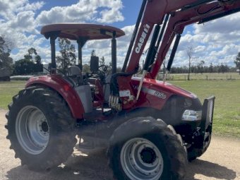 2015 Case Farmall JX 95 C Tractor with  FEL and four in one bucket