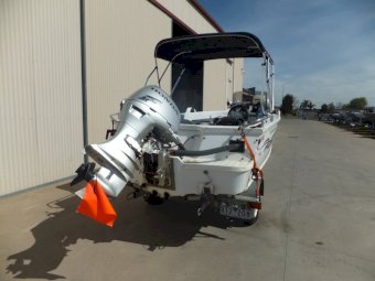 2004 QUINTREX 445 HORNET TROPHY,HONDA 50 HP 4 STROKE OUTBOARD.MACKAY TRAILER.