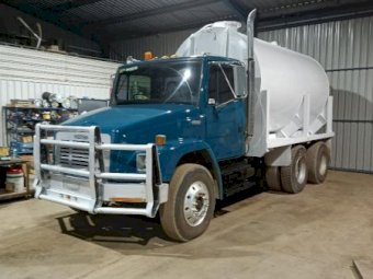 1996 Freightliner FL80 with 15,000L Tanker