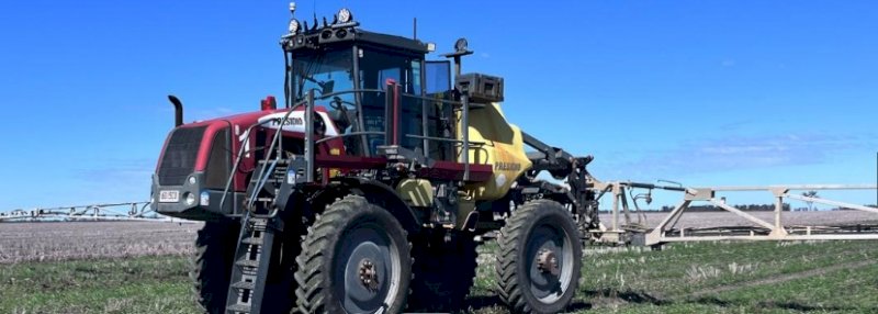 2013 Hardi Presidio 2700 Self Propelled Sprayer