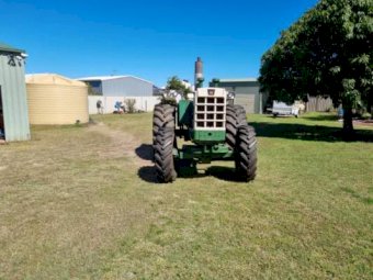 Oliver 1950 El Toro Tractor