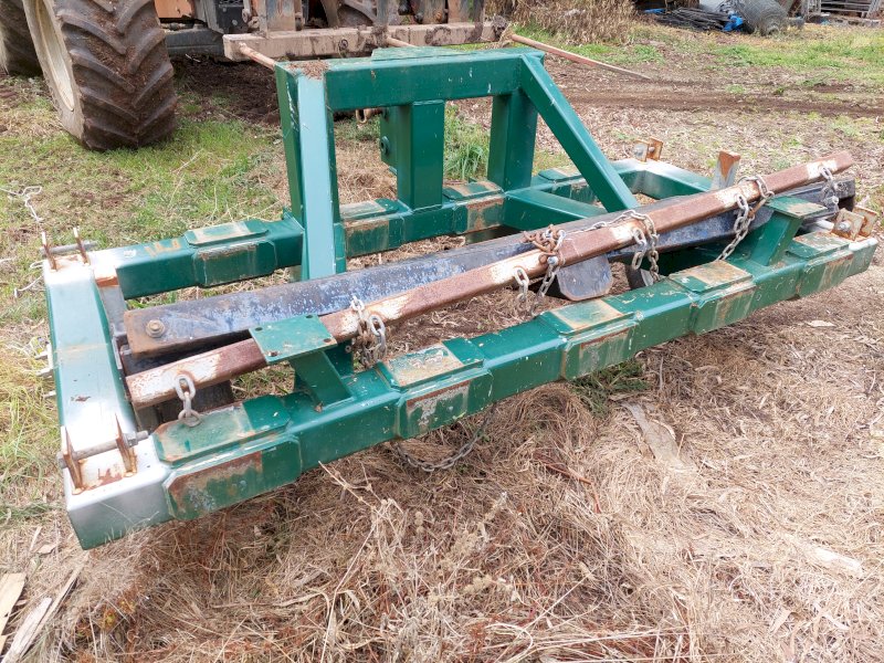 Heavy Duty 3pl ripper frame.