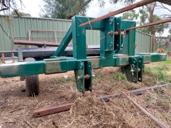 Heavy Duty 3pl ripper frame.