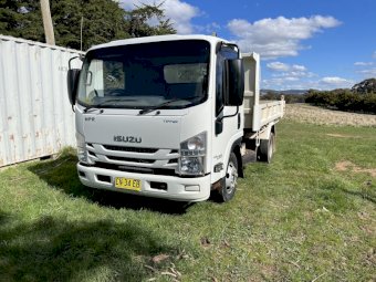 2017 Isuzu Tipper NPR Tipper Truck