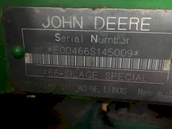 2000 John Deere 466 Round Baler silage special
