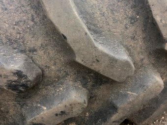 John Deere 520/85R42 Tyres and Rims Duals