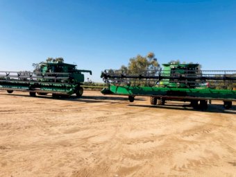 John Deere 9660 STS Header with Front