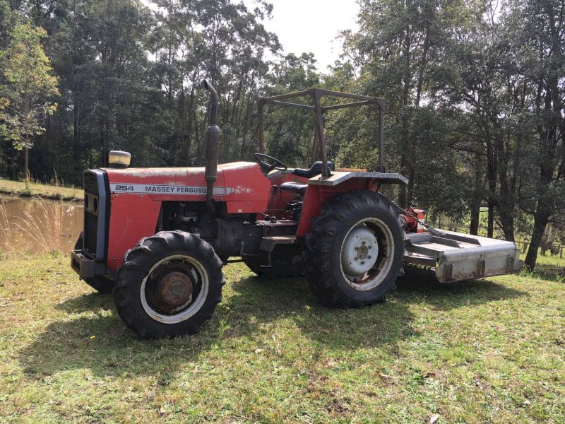 Massey Ferguson 254 tractor and slasher