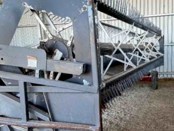 2010 9635 Massey Ferguson Windrower with Razor Bar Mower Front