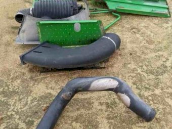 2001 John Deere 9750 STS Header