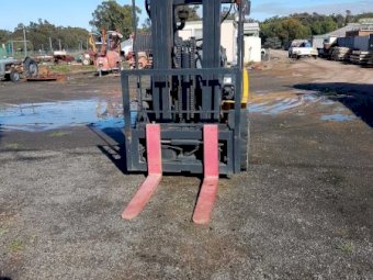 Komatsu 4 tonne Fork Lift