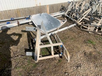 40 Dairy King stall gates 720mm spacings