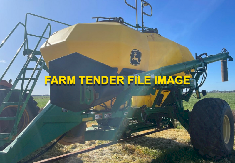 WANTED John Deere 1910 Tow Between Air Cart