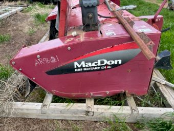 2012. Macdon R85 16’