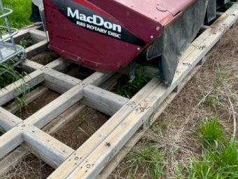 2012. Macdon R85 16’