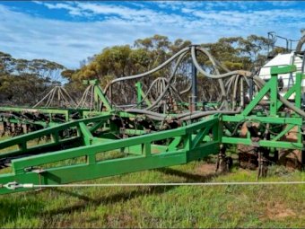 50' DBS Airseeder Bar