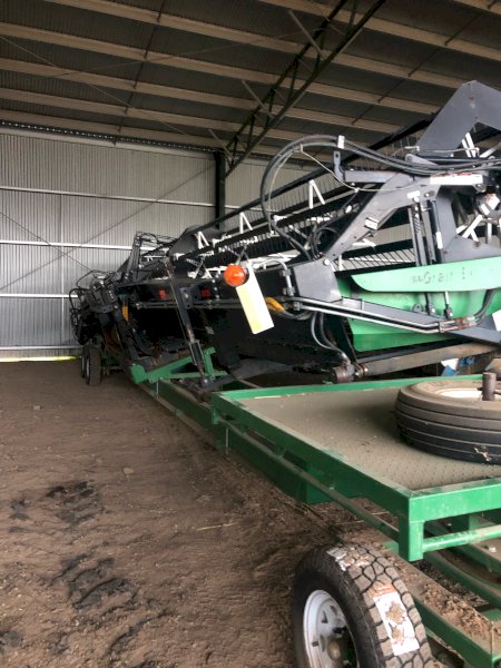 2011 Honey Bee 40ft Header Front