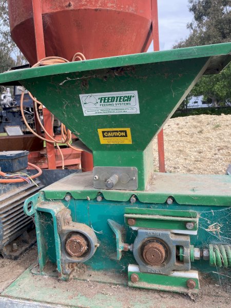 8 " Feedteck Roller Mill