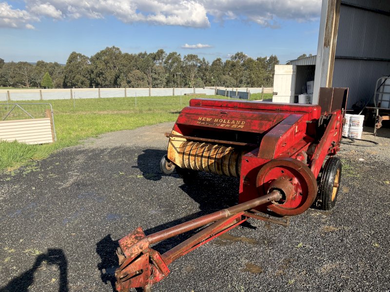 New Holland Hay Liner 68 Small Square Baler