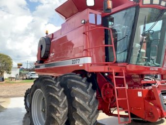 2007 Case IH 2377 Extreme Header with 2009 MacDon D60 30ft Draper Front