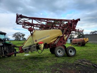 2004 Hardi 5000 Boom Spray with 24m Boom