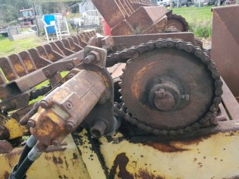 Under Auction - (A201) Schulte RSH4 Rock Picker 