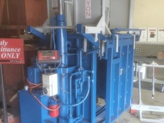 Lyco Stevlyon 'Mini Matic' Wool Press