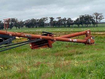 Wheatheart 1071 Swing Away Auger