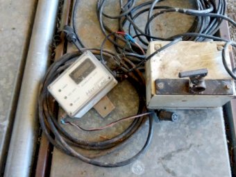 2000 Hay Line 98-4 Accumulator