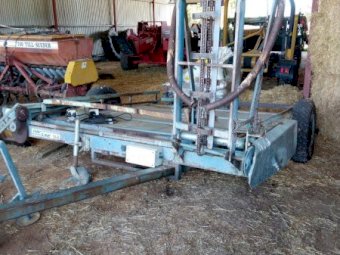 2000 Hay Line 98-4 Accumulator