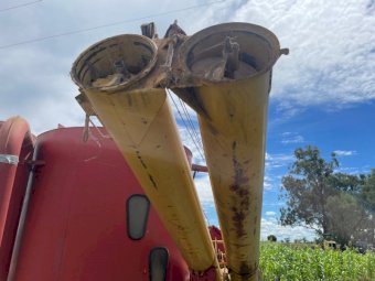 WANTED Auger Extension to suit New Holland 353 Mixer