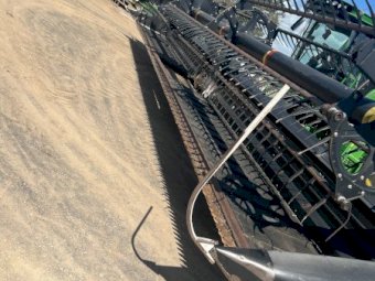 2008 MacDon D60 40 ft Draper front