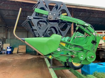 2008 John Deere 936 Draper Front on Trailer