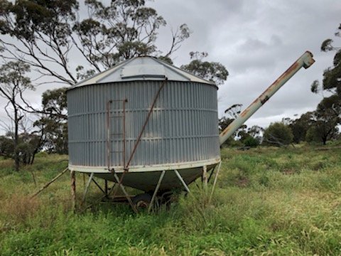 2 x Grain 20 tonne Field Bins with Augers