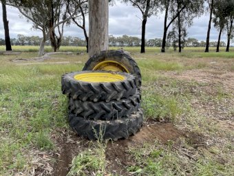 John Deere Dual Rims
