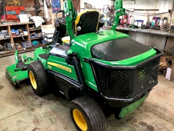 John Deere 1580 Outfront Mower
