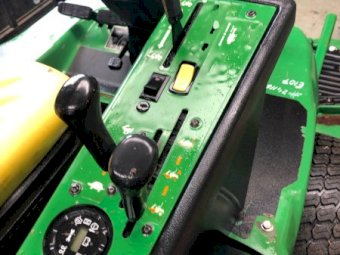 John Deere 1580 Outfront Mower