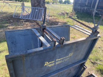 Under Auction - (A203) Ramage Engineering Table Style Calf Cradle 