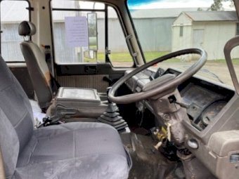 1989 UD Nissan Tipper